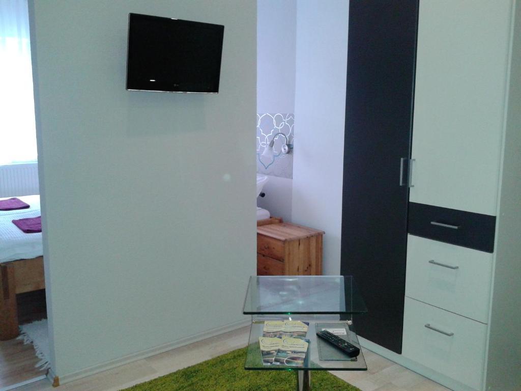 Janus Apartman Sárvár Zimmer foto
